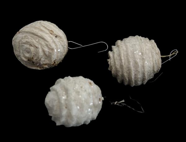 3 Schneebälle aus Watte ~ 1900