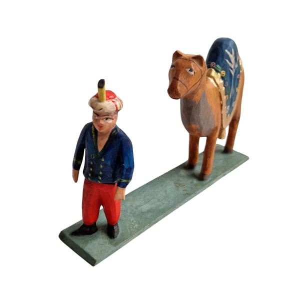 Oriental soldier with dromedary (7 cm)