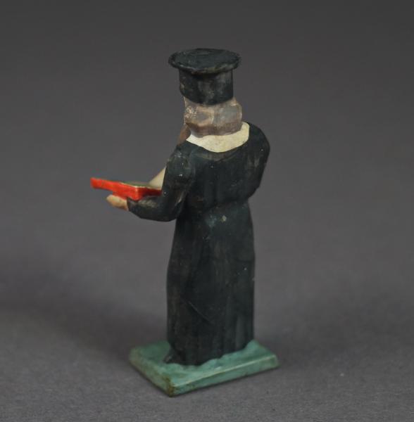 Grulicher Krippenfigur " Priester mit Buch " (5 cm)