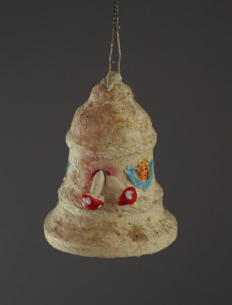 Glocke aus Watte mit Fliegenpilzen ~ 1920