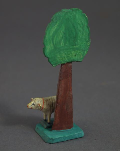 Grulicher Krippenzubehör, "Baum / Obstbaum mit Schaf"