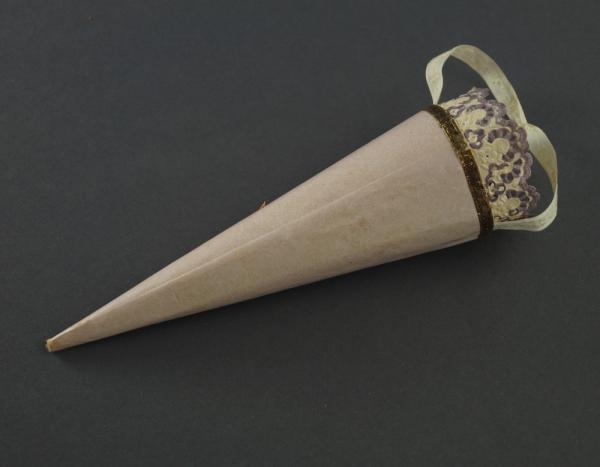 Candy Cone ~ 1920