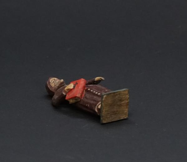 Grulicher Krippenfigur " Mönch mit Buch " (5 cm)