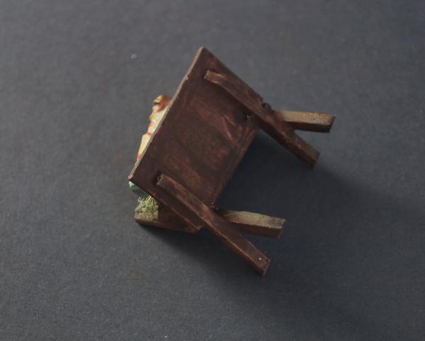 Grulicher Krippenfigur " Krippe mit Baby Jesus " (5 cm)