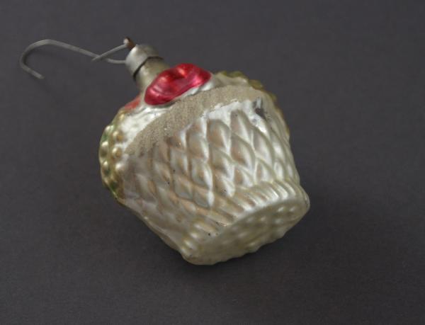 Fruit basket, ca. 1930