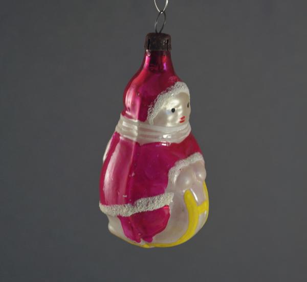 Eskimo Mädchen auf Schlitten, ~ 1950