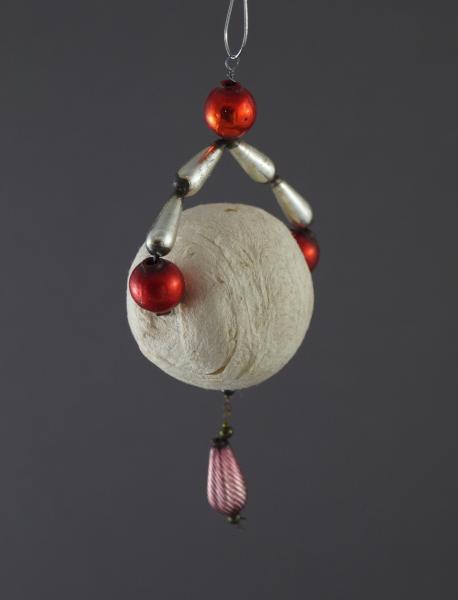 Ornament aus Watte  ~ 1920