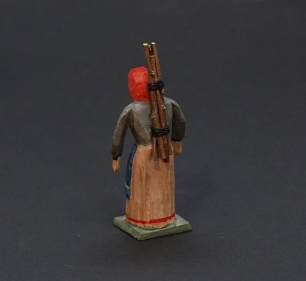 Grulich nativity figure " Women with brushwood "  (5 cm)