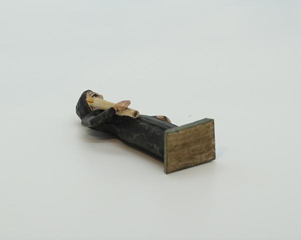 Grulicher Krippenfigur " Nonne mit brennender Kerze " (7 cm)