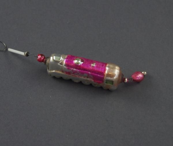 Gablonzer Glasornament, Zug ~ 1930
