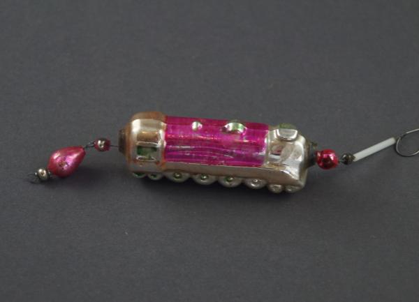 Gablonzer Glasornament, Zug ~ 1930
