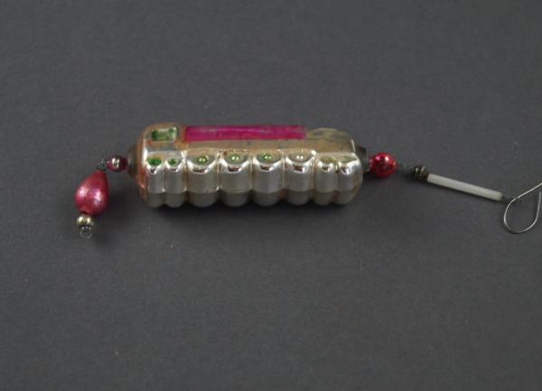 Gablonzer Glasornament, Zug ~ 1930