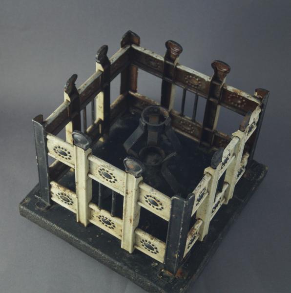 Art Nouveau Tree stand, ca. 1910