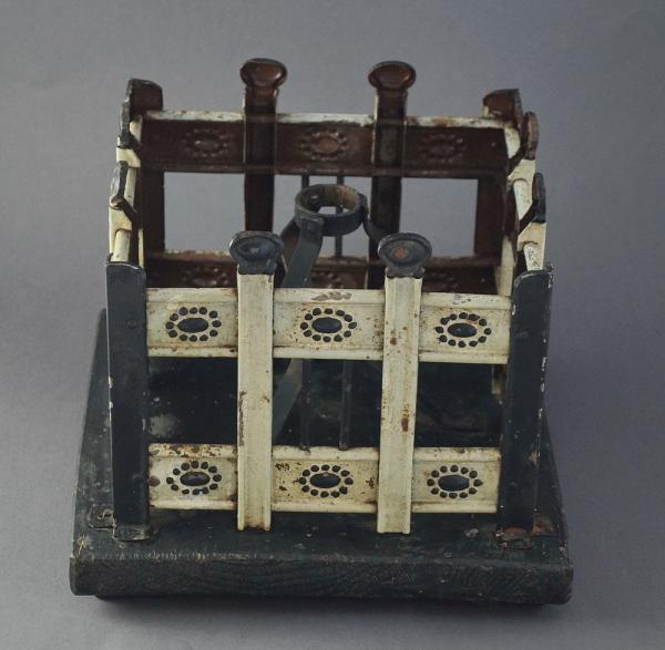 Art Nouveau Tree stand, ca. 1910