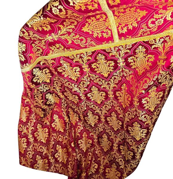 Weinroter Rauchmantel - Chormantel, Messgewand, Vespermantel, Pluviale, Ornat, um 1900