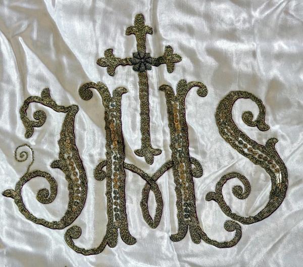 Antike weiße Altardecke, Altarverkleidung um 1920