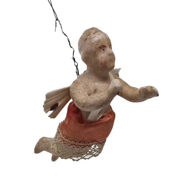 Schwebeengel aus Masse mit Wachsüberzug um 1900