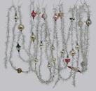 4 Tinsel Garlands with glass Beads, ca. 560 cm