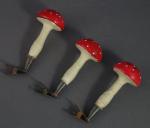 3 Fliegenpilze auf Zwicker ~ 1930